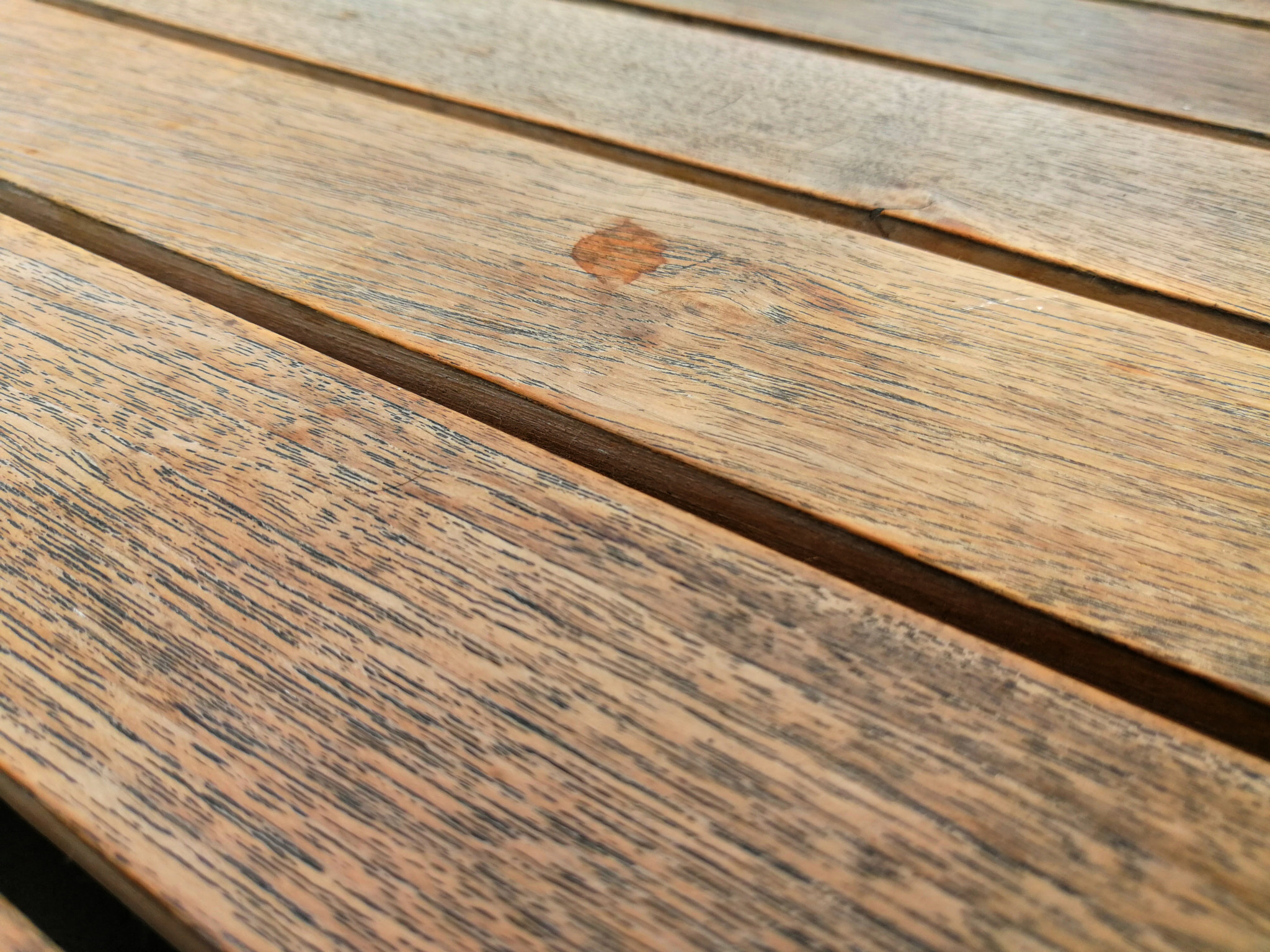 HUAWEI P10 Plus sample photo. Wooden table photography