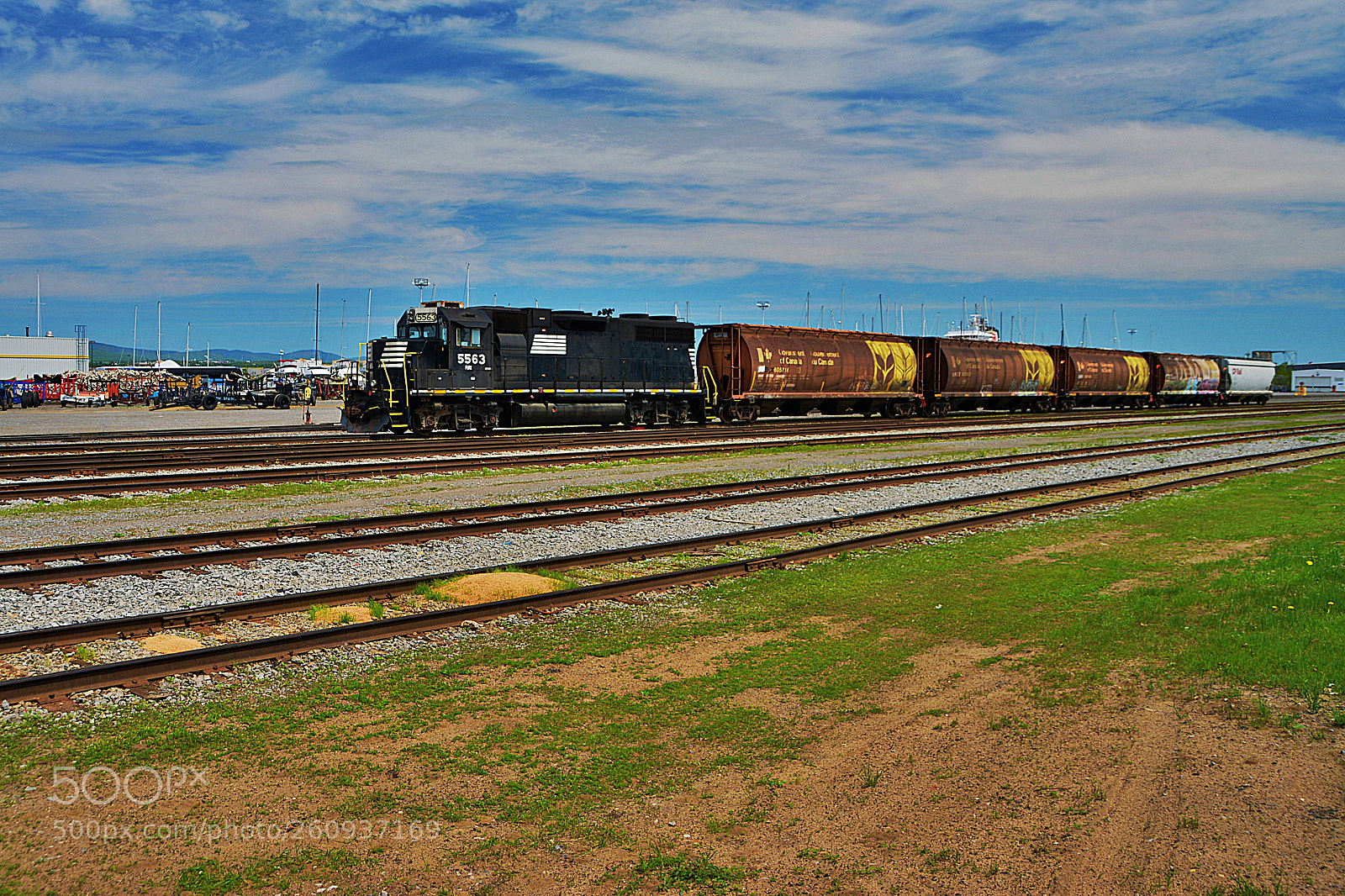 Nikon D7100 sample photo. Le train photography