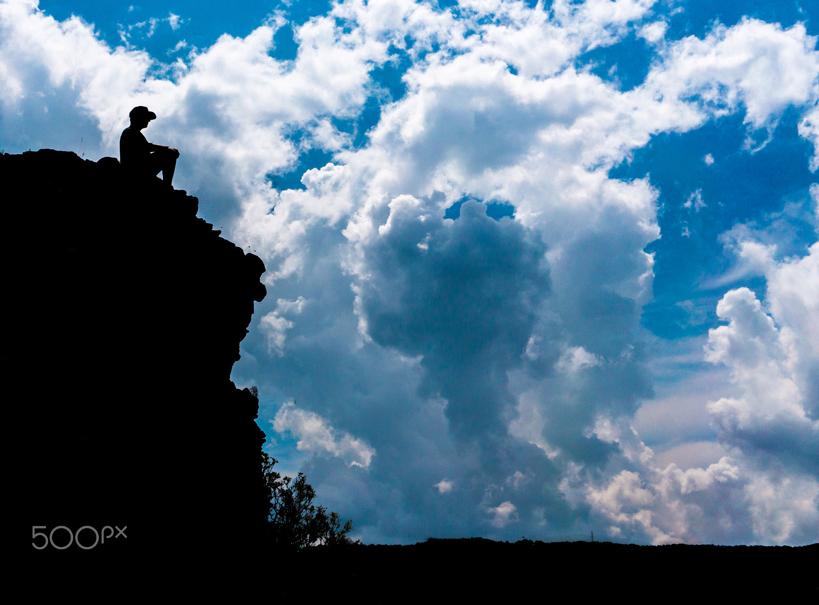 Sony Alpha a5000 (ILCE 5000) sample photo. Silhouette cliff photography
