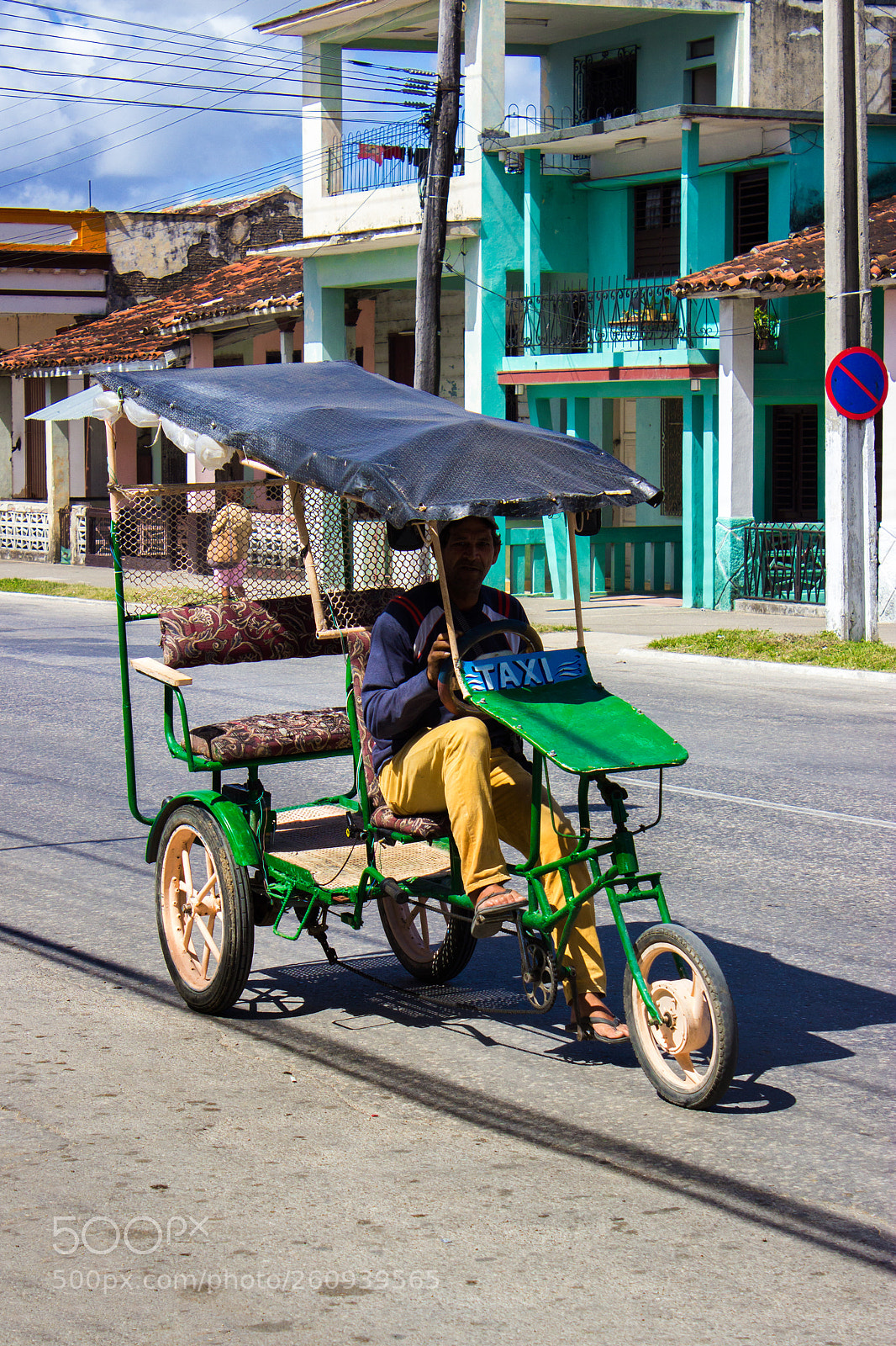 Canon EOS 600D (Rebel EOS T3i / EOS Kiss X5) sample photo. Bicitaxi, camajuani, cuba photography