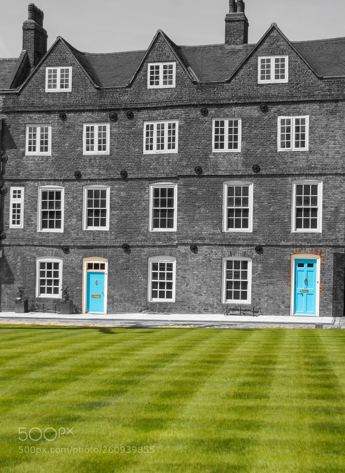 Sony SLT-A58 sample photo. Blue door house photography