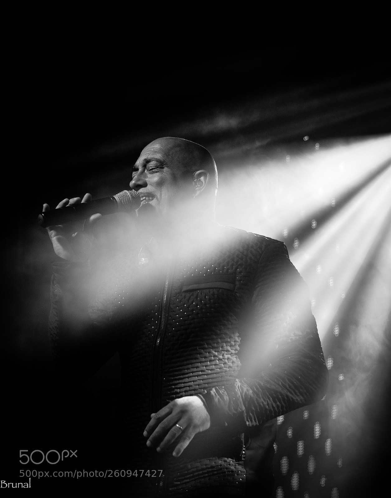 Nikon D7100 sample photo. Chanteur lumière photography