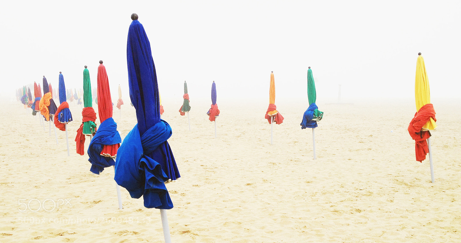 Apple iPhone 4S sample photo. Deauville in the fog photography