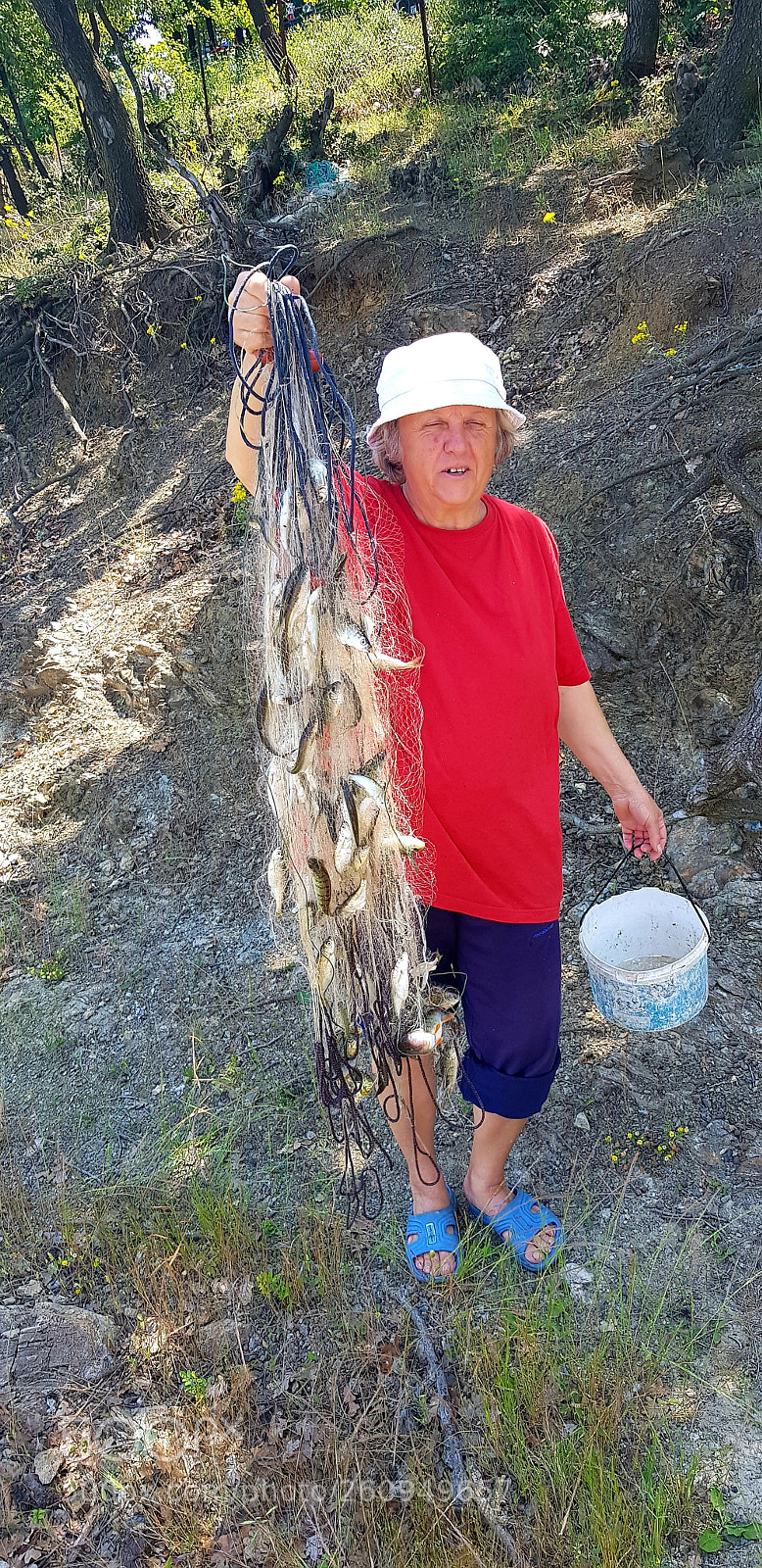 Samsung Galaxy S8+ sample photo. Fisherwoman ? photography