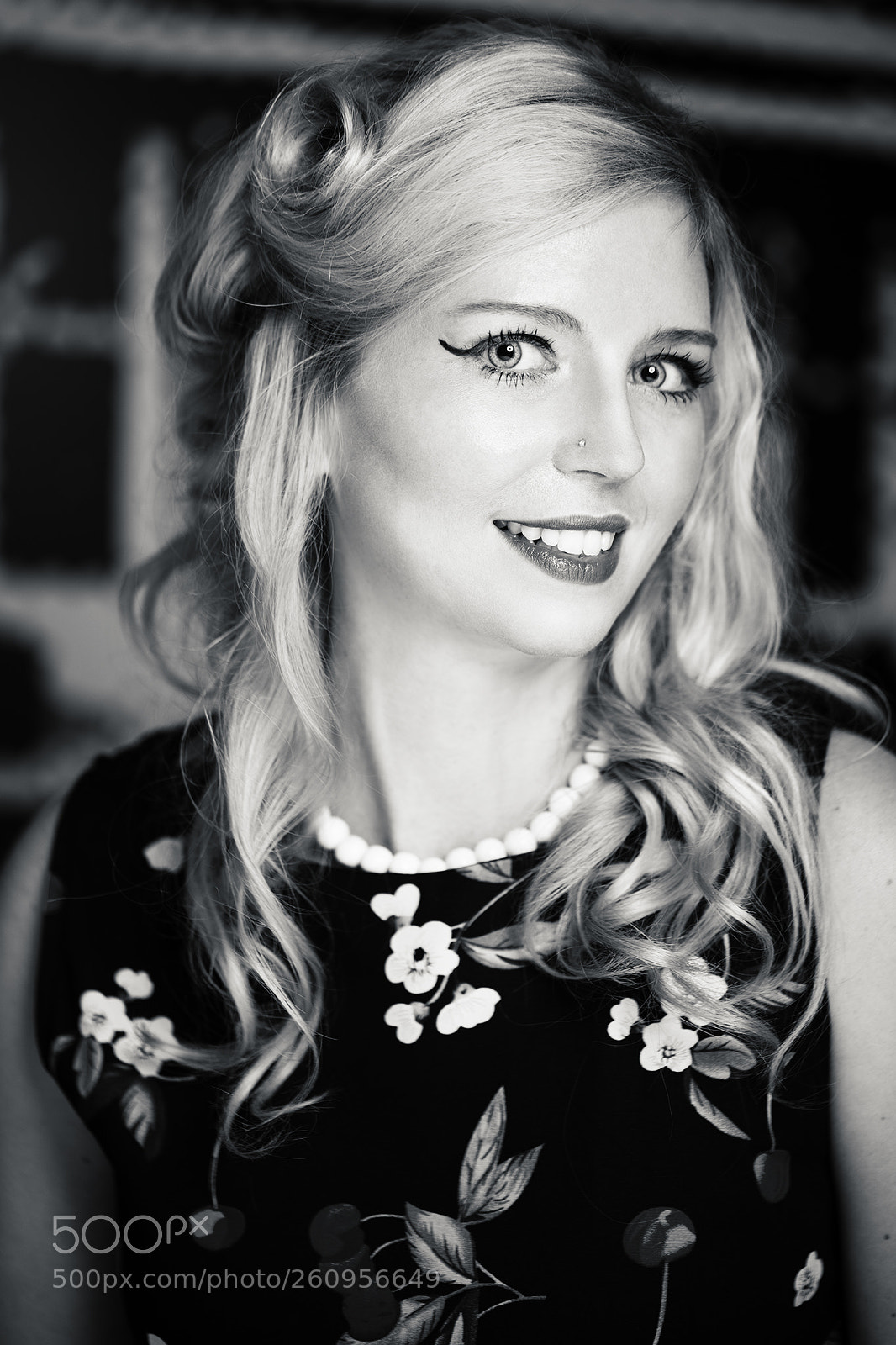 Canon EOS 5DS sample photo. Melanie photography