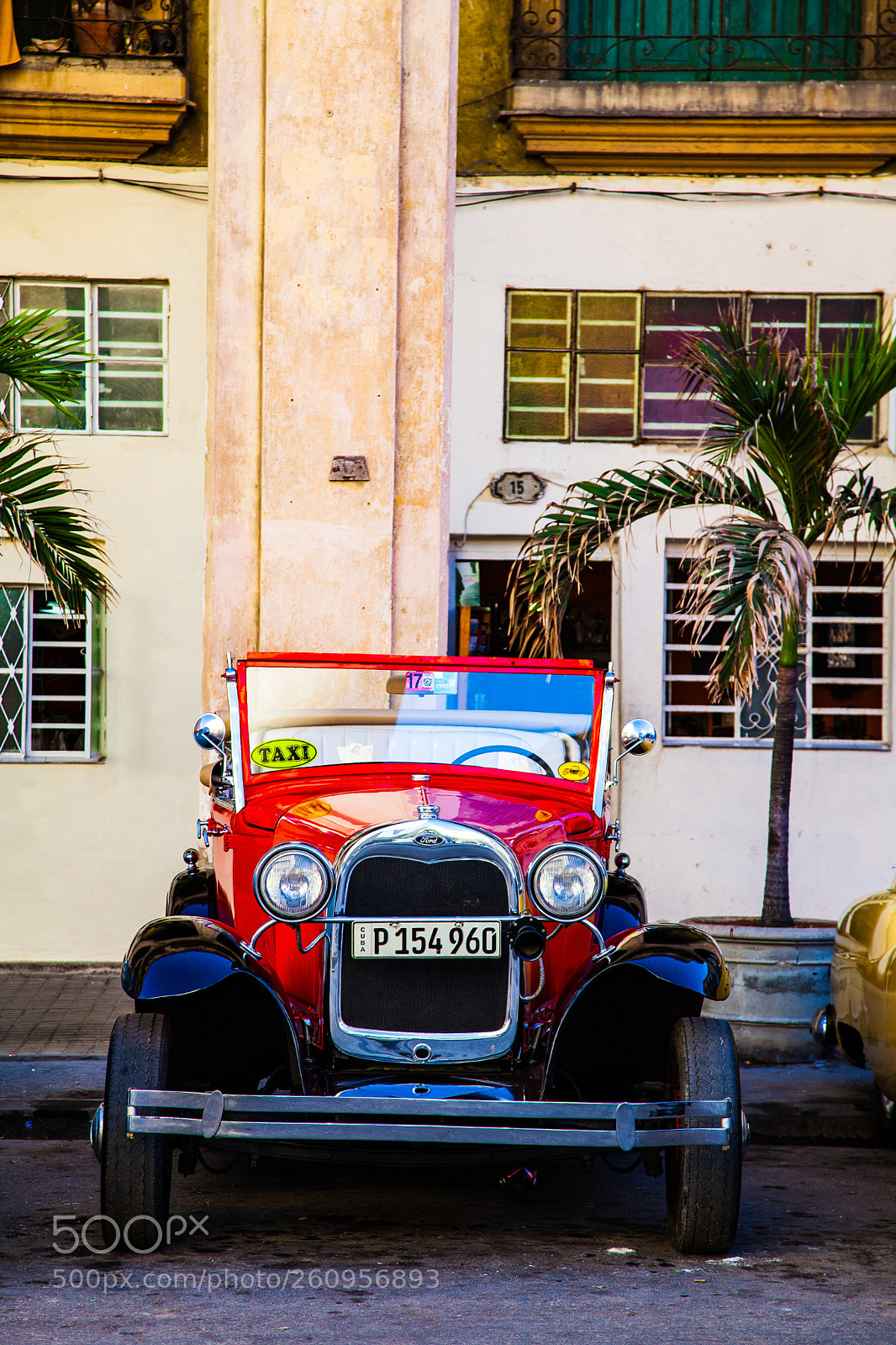 Canon EOS 5D Mark II sample photo. Beautiful architecture and vintage photography