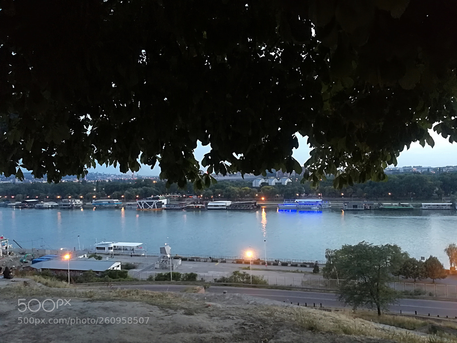 HUAWEI P10 lite sample photo. River photography