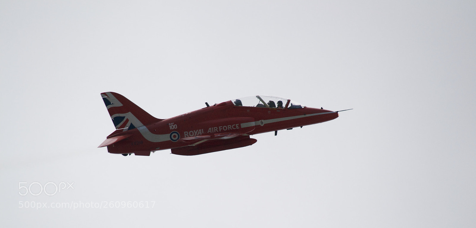 Nikon D3100 sample photo. Lone red arrow photography