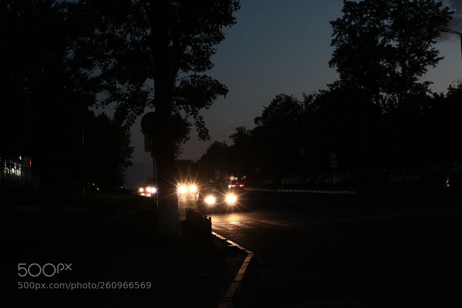 Canon EOS 750D (EOS Rebel T6i / EOS Kiss X8i) sample photo. After work photography