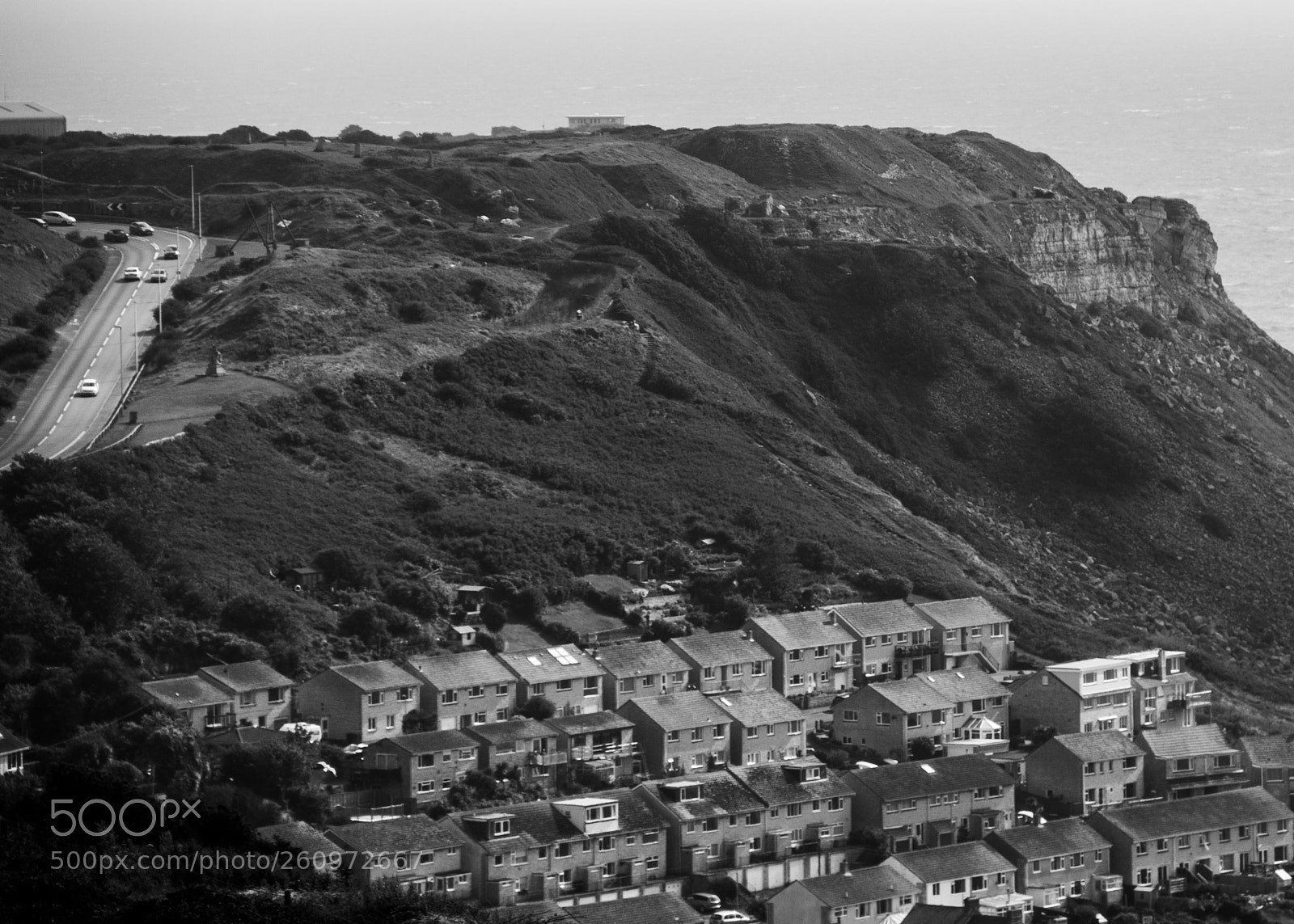 Canon EOS 70D sample photo. Coastal b&w photography