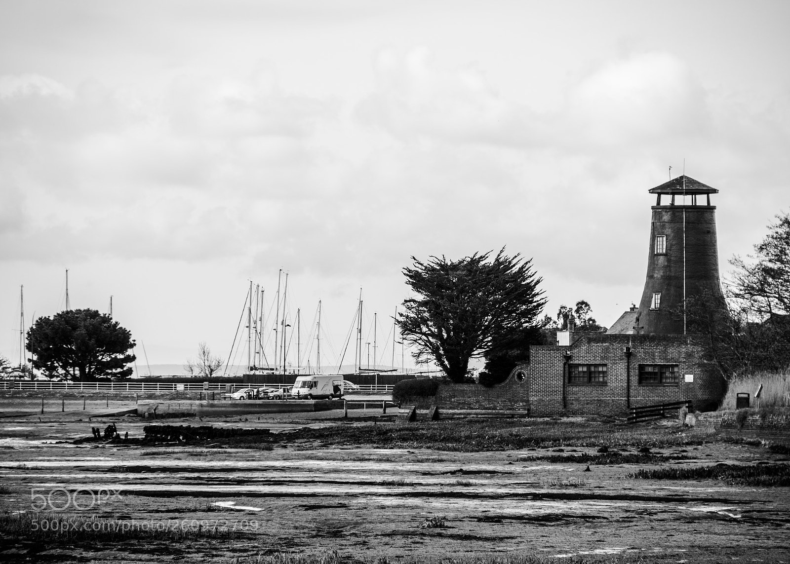 Canon EOS 70D sample photo. Coastal b&w photography