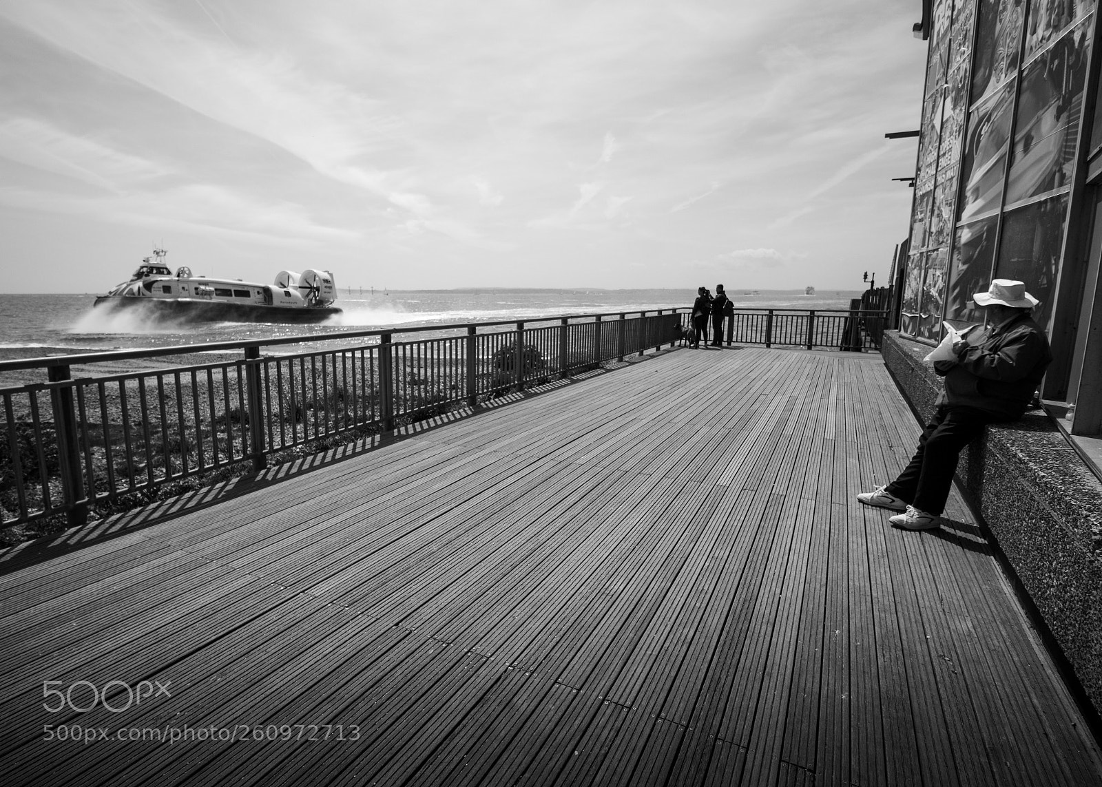 Canon EOS 70D sample photo. Coastal b&w photography