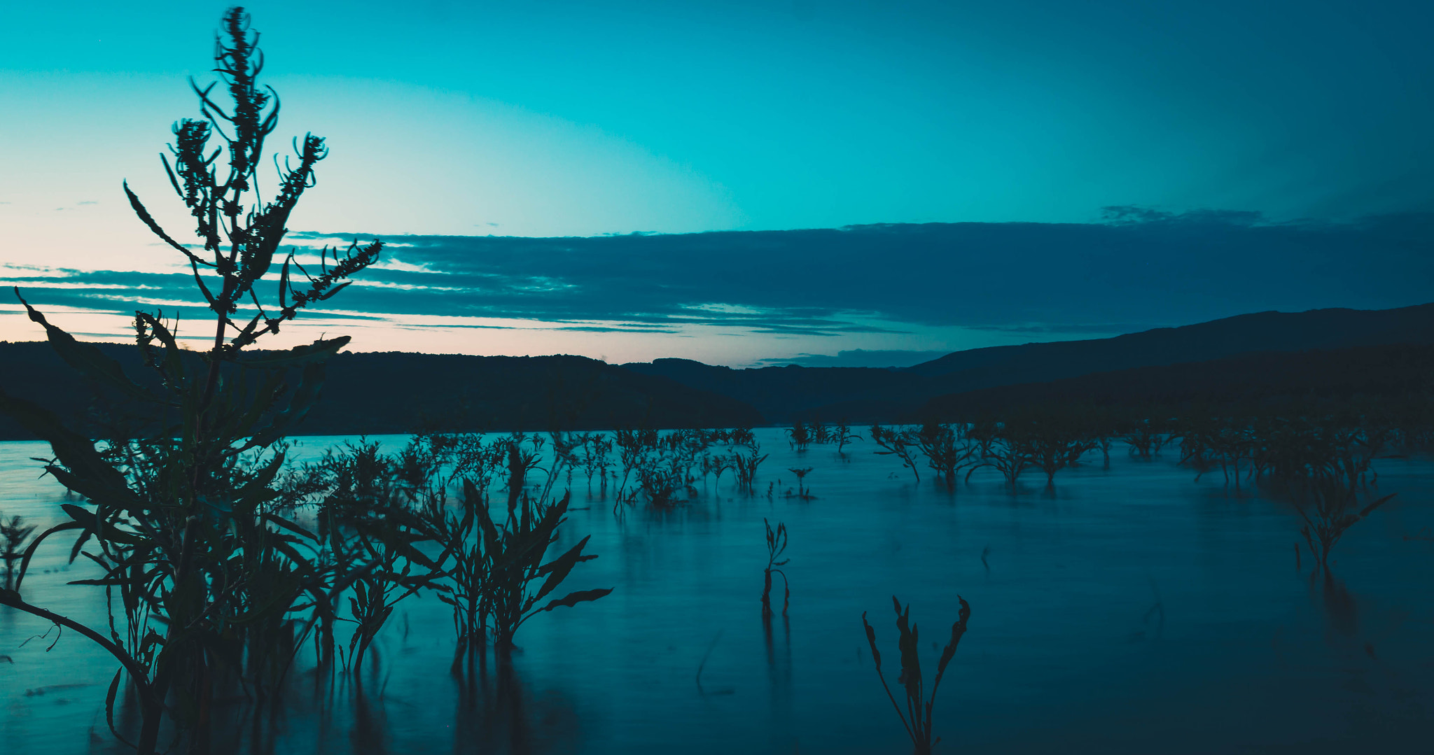 Samsung NX30 sample photo. Before the dawn photography