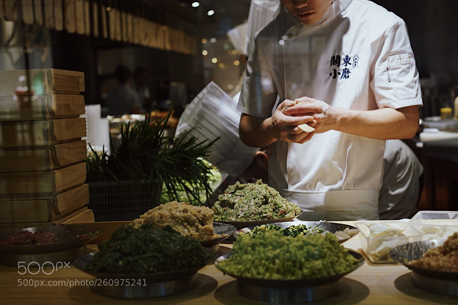 Sony a7R II sample photo. 包饺子
making dumplings photography