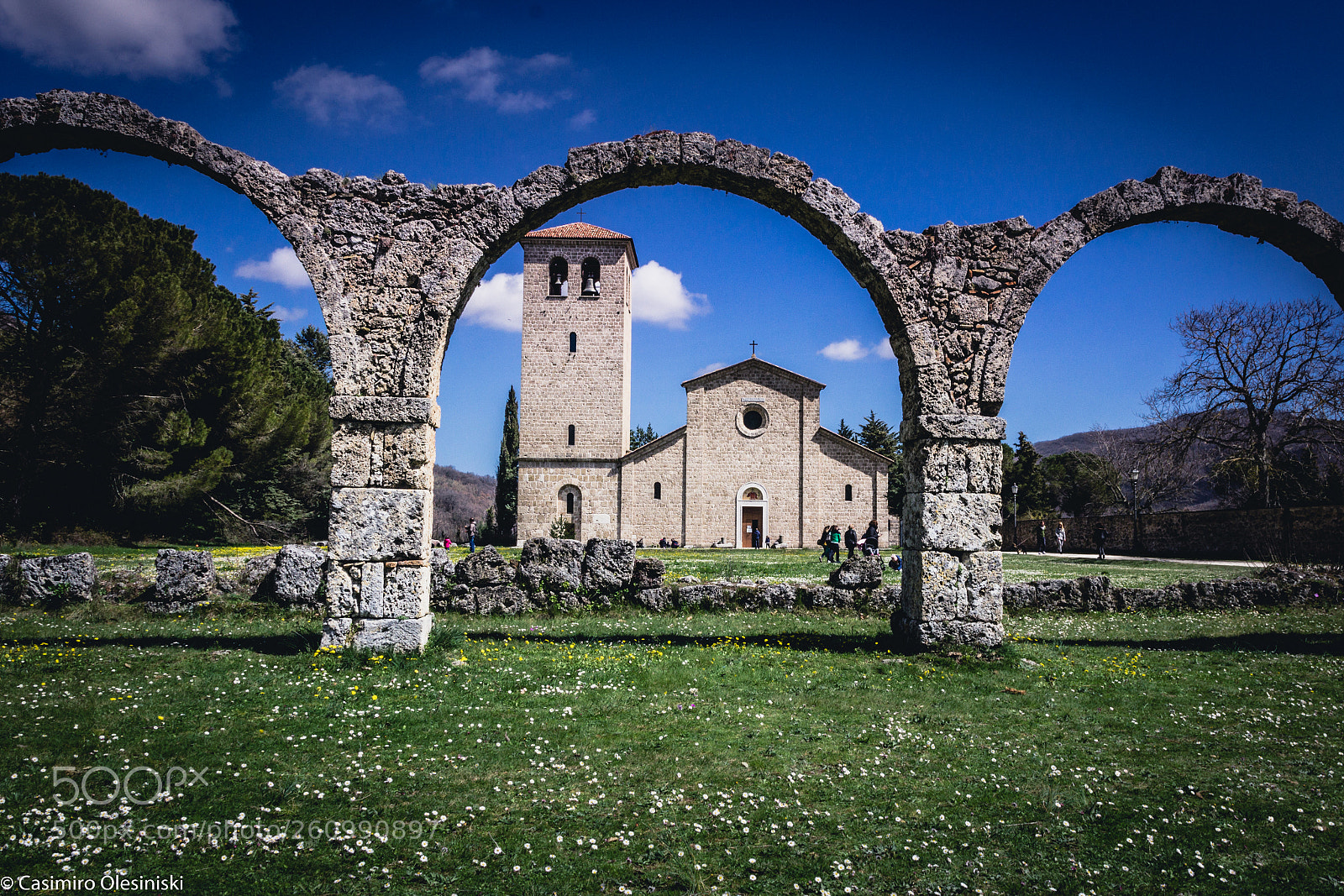 Canon EOS 600D (Rebel EOS T3i / EOS Kiss X5) sample photo. Abazia in colonna photography