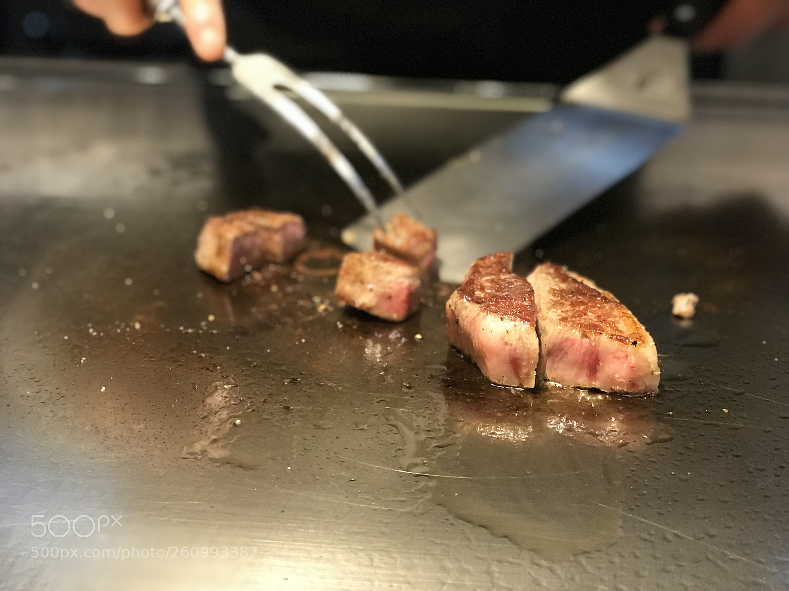 Apple iPhone 7 Plus sample photo. [kobe beef in kobe.} photography
