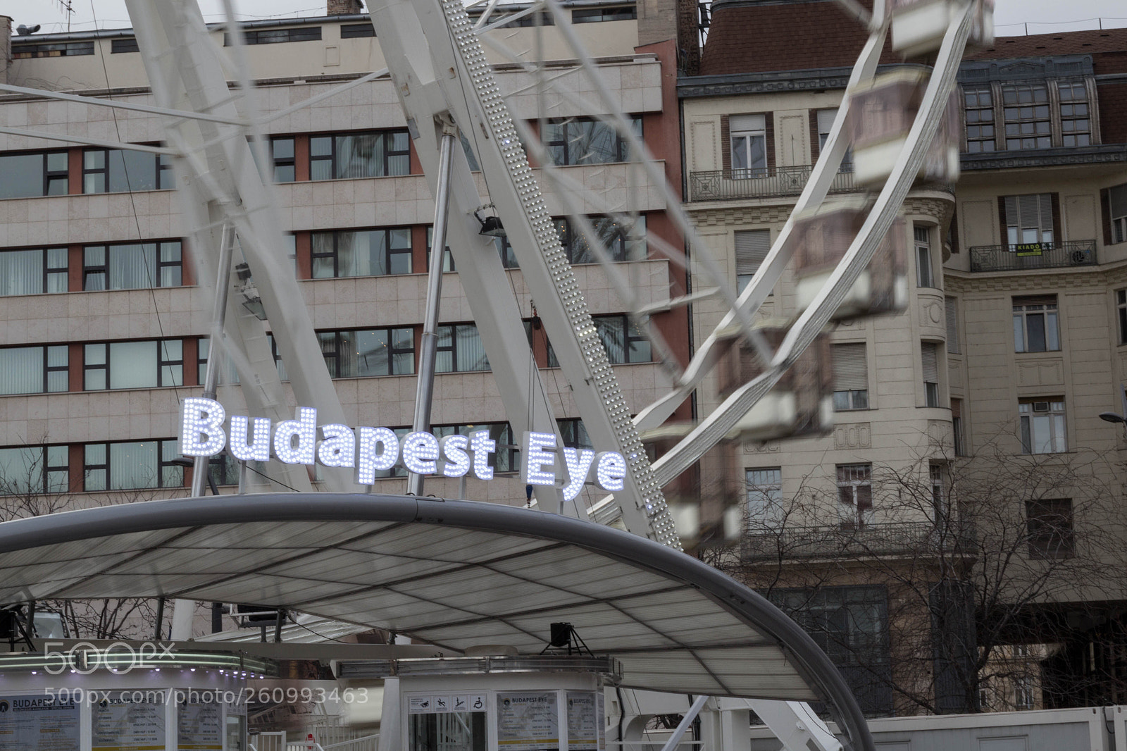 Canon EOS 600D (Rebel EOS T3i / EOS Kiss X5) sample photo. City break in budapest photography
