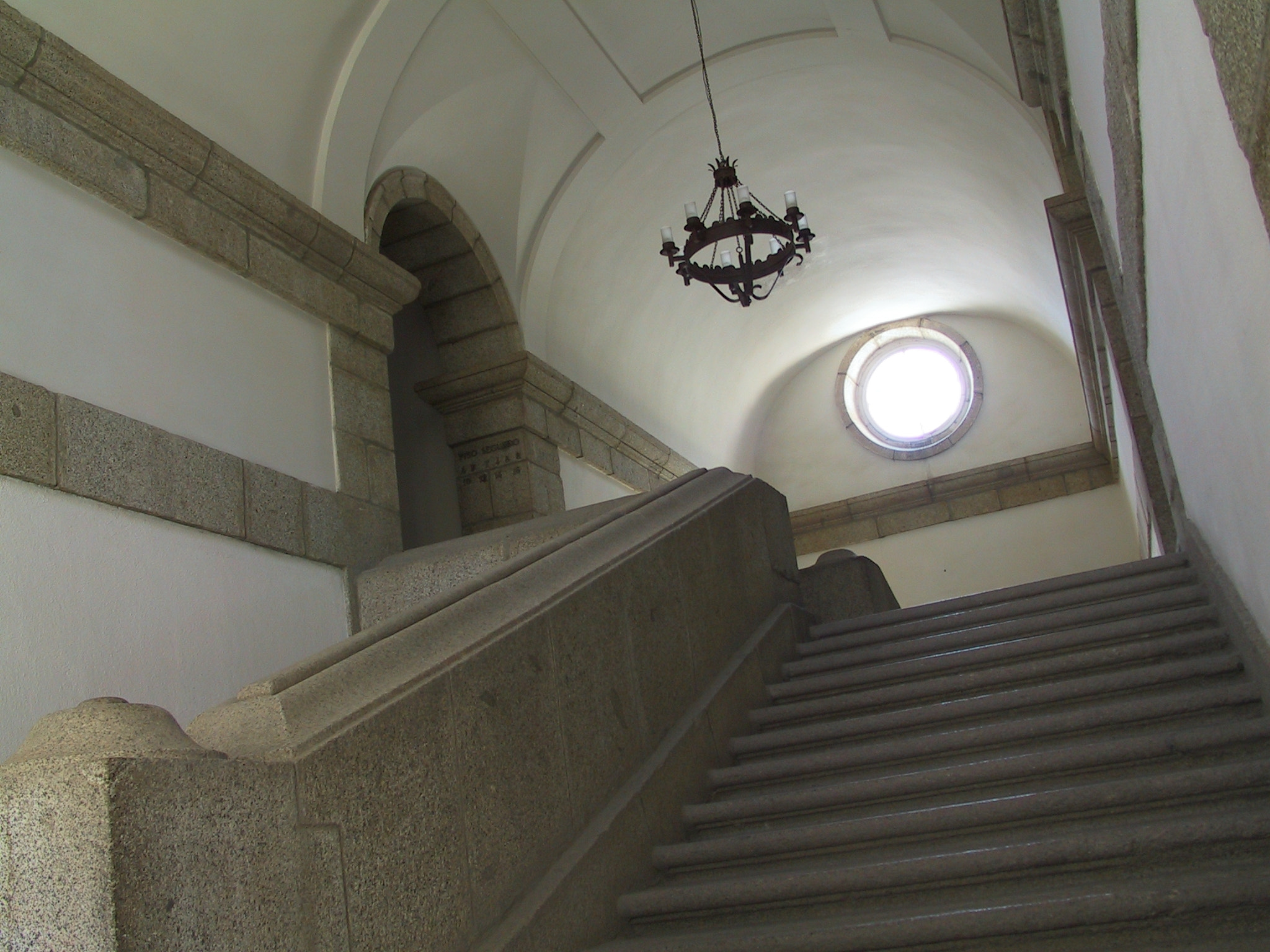 Canon POWERSHOT G1 sample photo. Inside "casa de la reina" 03 photography