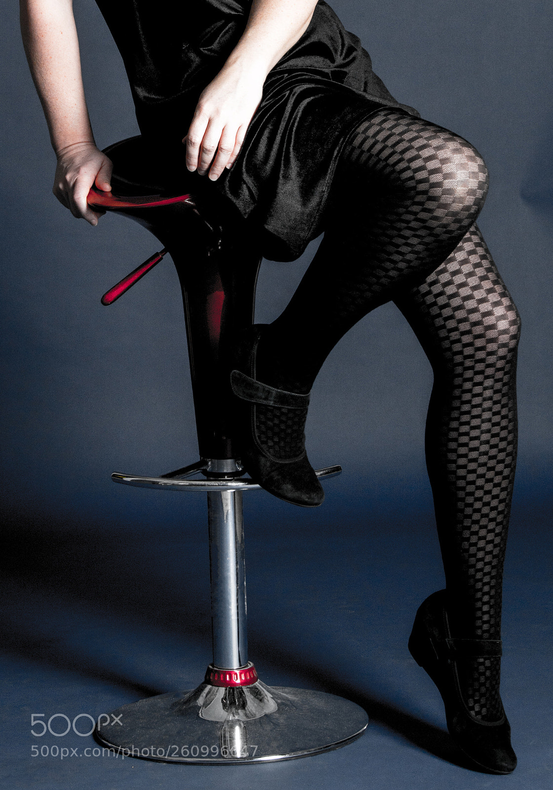 Sony ILCA-77M2 sample photo. Legs hands and cubics photography