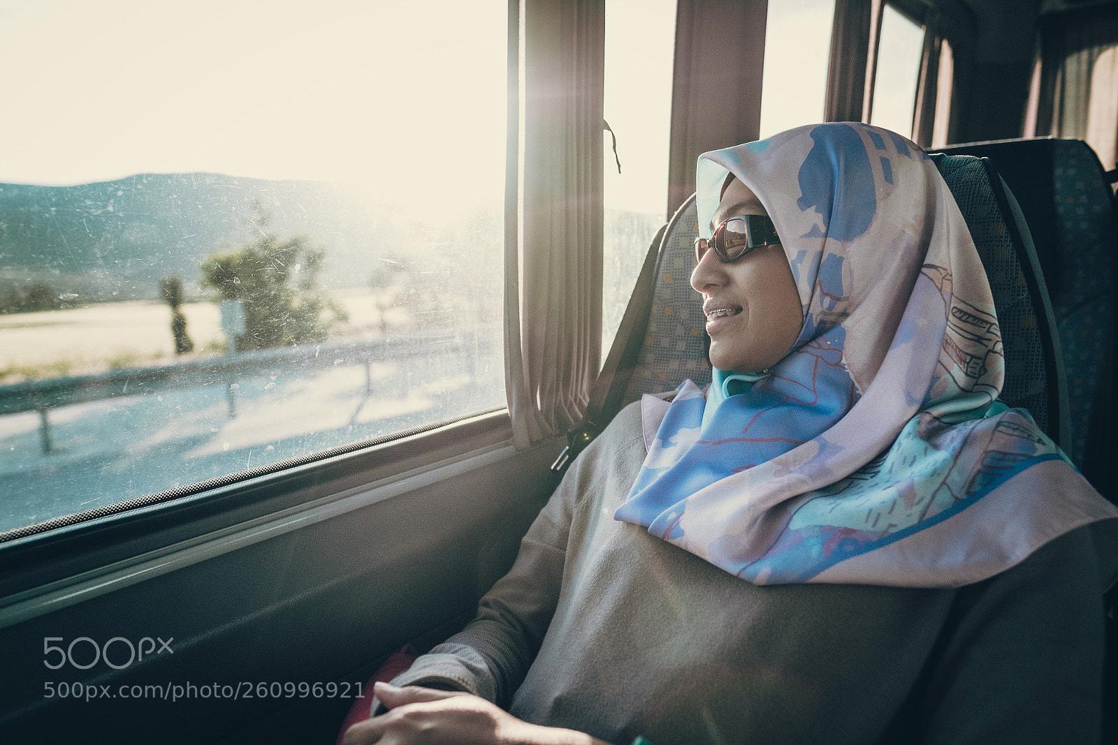 Fujifilm X-Pro2 sample photo. Bus tour photography