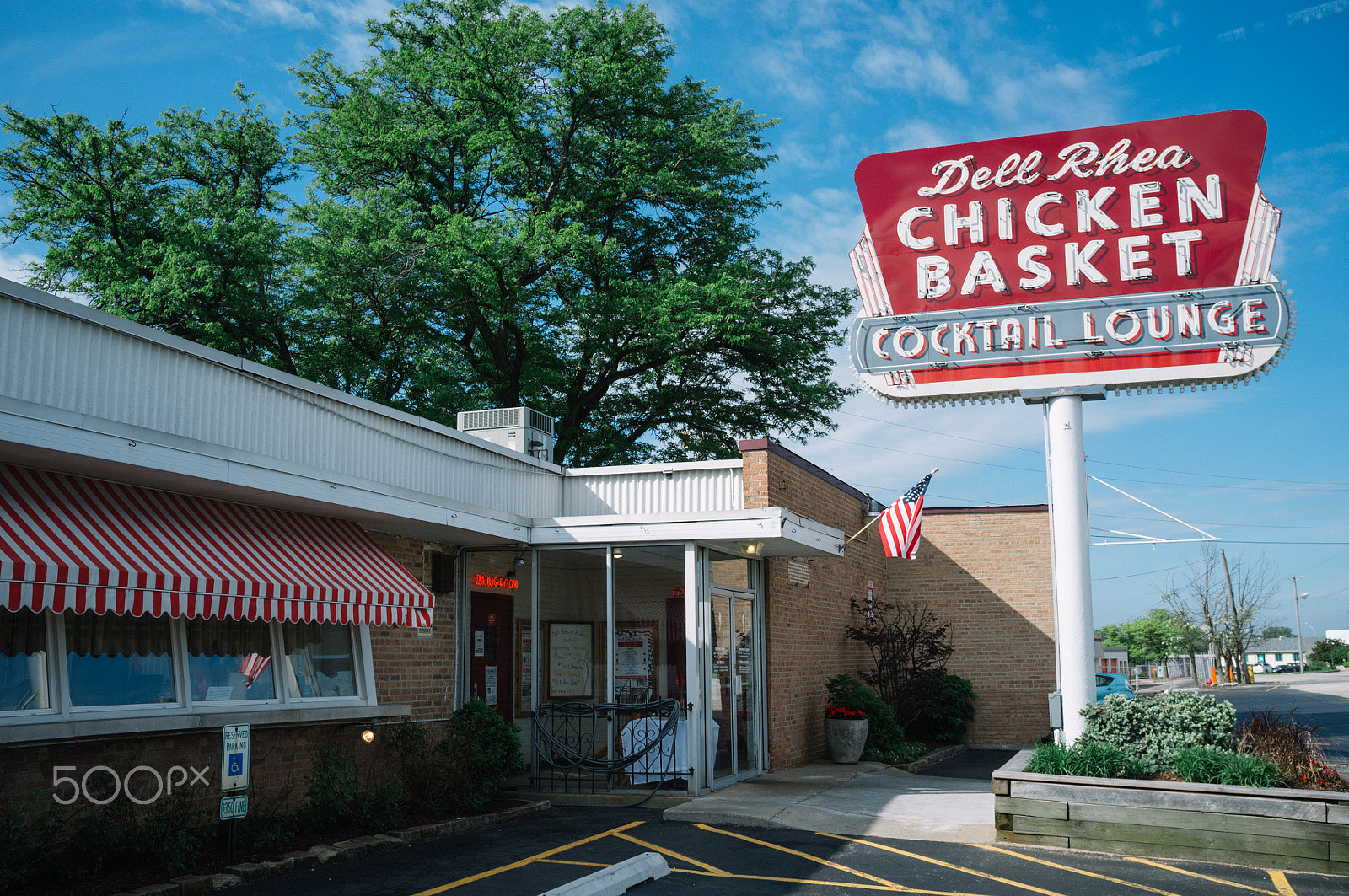 Fujifilm FinePix X100 sample photo. Chicken basket photography
