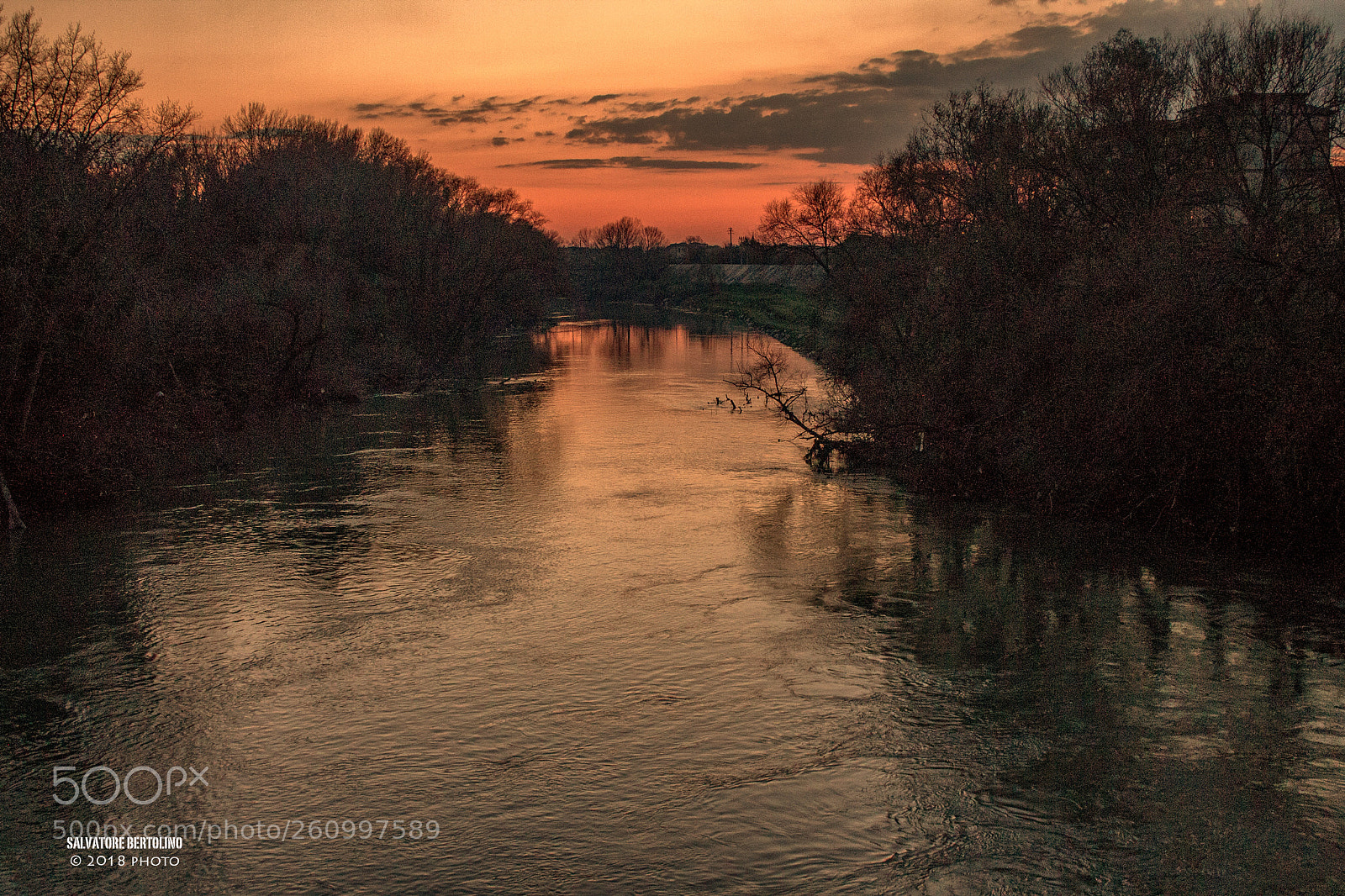 Canon EOS 1100D (EOS Rebel T3 / EOS Kiss X50) sample photo. Tramonto sul fiume photography