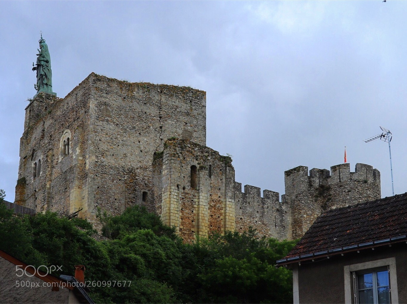 Canon EOS 80D sample photo. Fortaleza de montbazon (francia) photography
