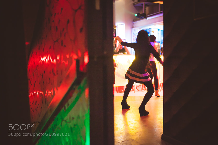 Canon EOS 5D Mark II sample photo. Night life.... photography
