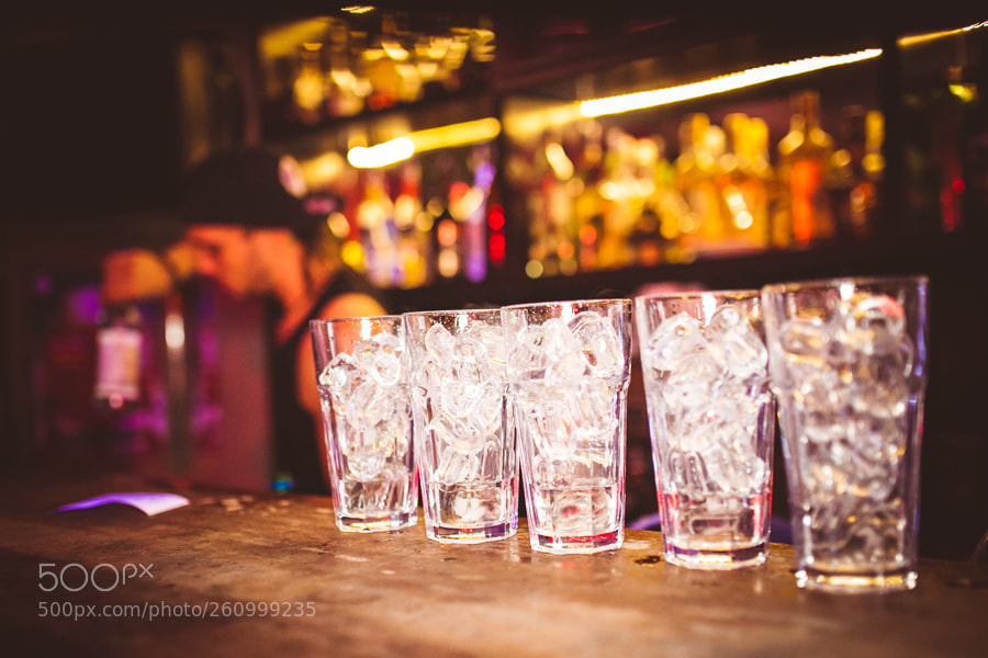 Canon EOS 5D Mark II sample photo. Night life... photography