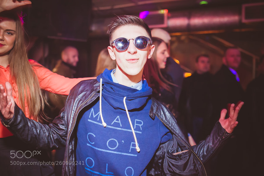 Canon EOS 5D Mark II sample photo. Night life... photography