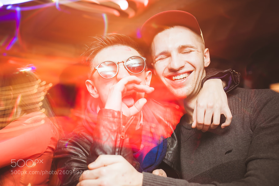 Canon EOS 5D Mark II sample photo. Night life... photography