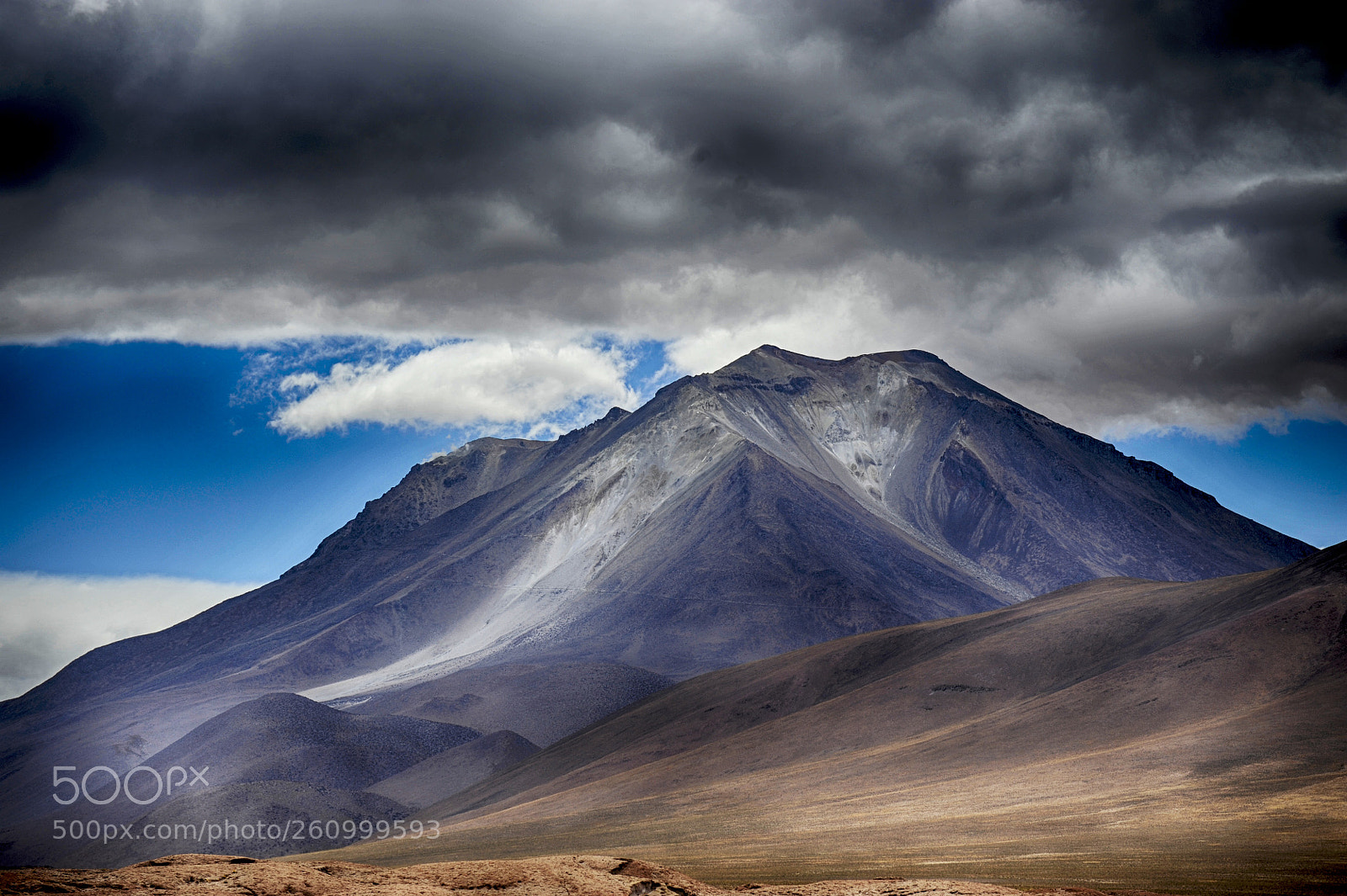 Nikon D700 sample photo. Bolivie volcan uturuncu photography