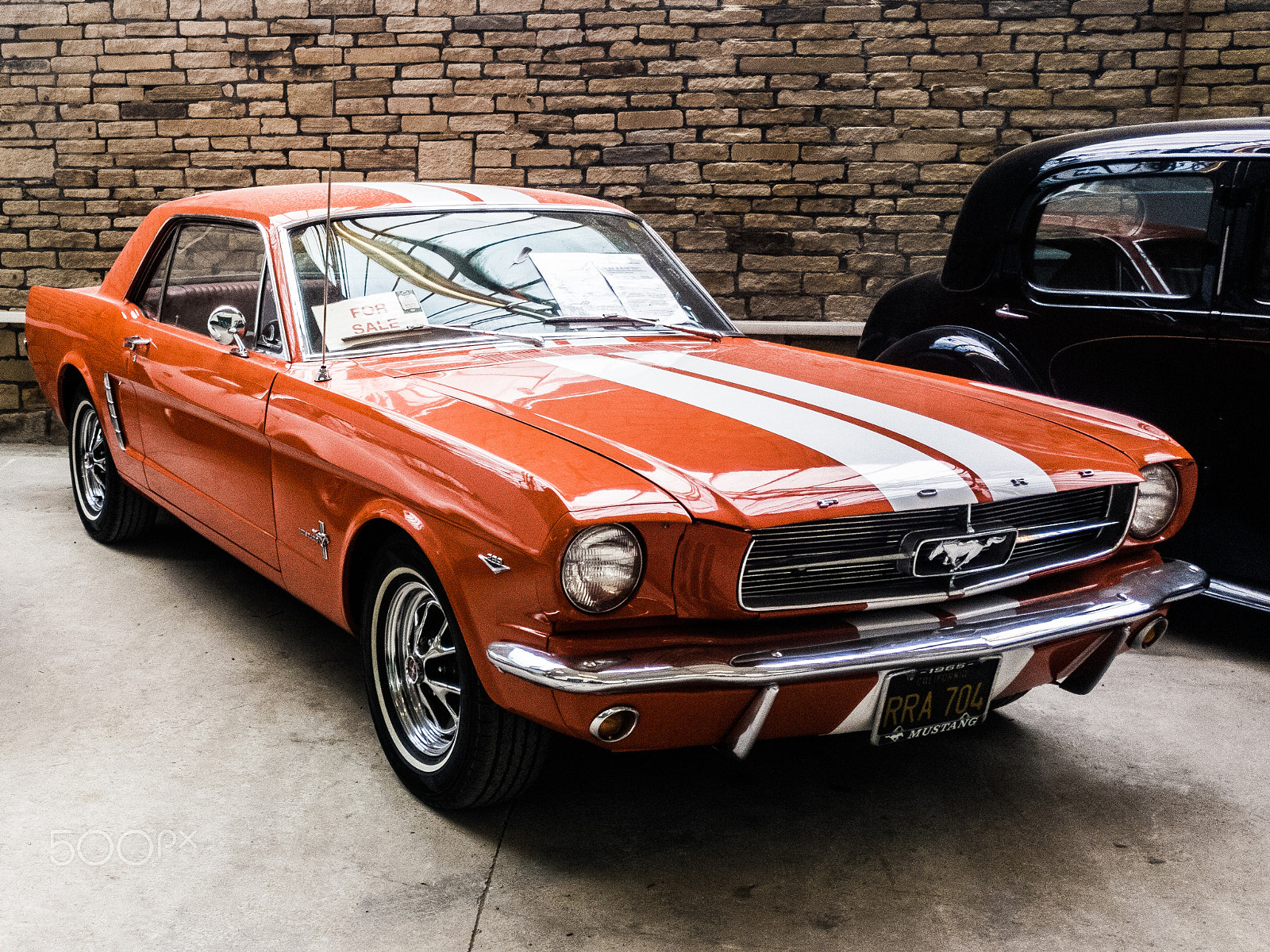 OnePlus A3003 sample photo. Side view of old mustang photography
