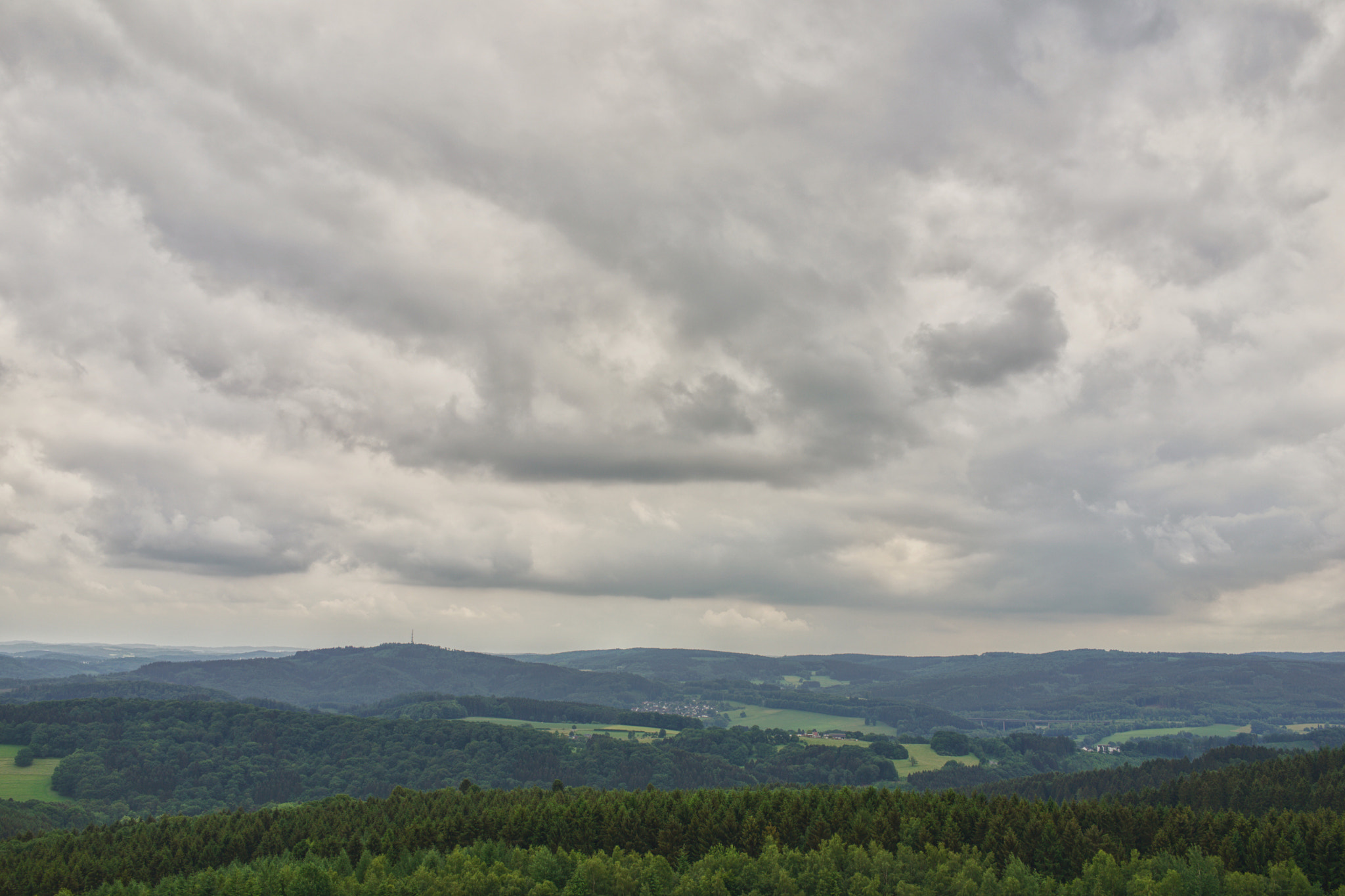 Sony Cyber-shot DSC-RX1 sample photo. Cloudy photography