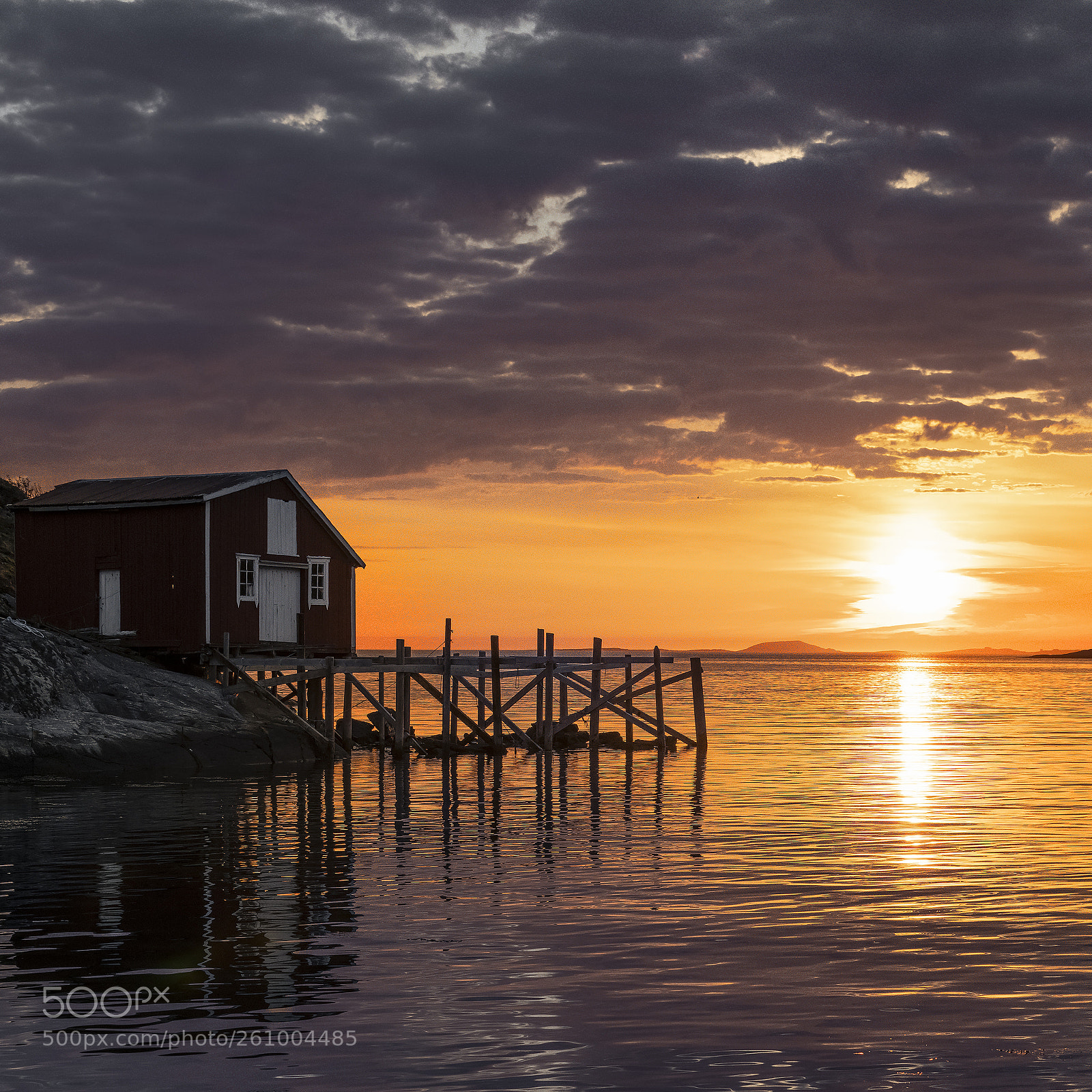 Sony a7R II sample photo. The golden hour photography