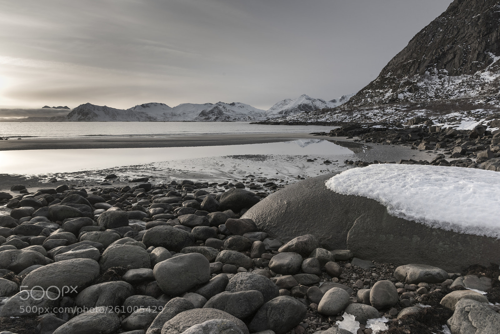 Nikon D810 sample photo. Rocks on beach during photography