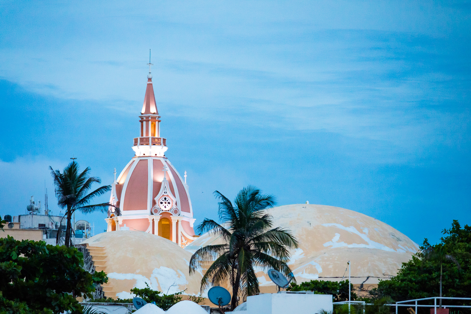 Canon EOS M3 sample photo. Church photography
