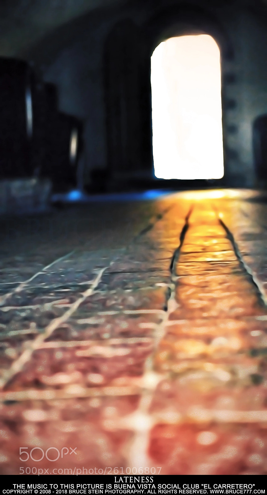Sony Alpha DSLR-A230 sample photo. Lateness photography