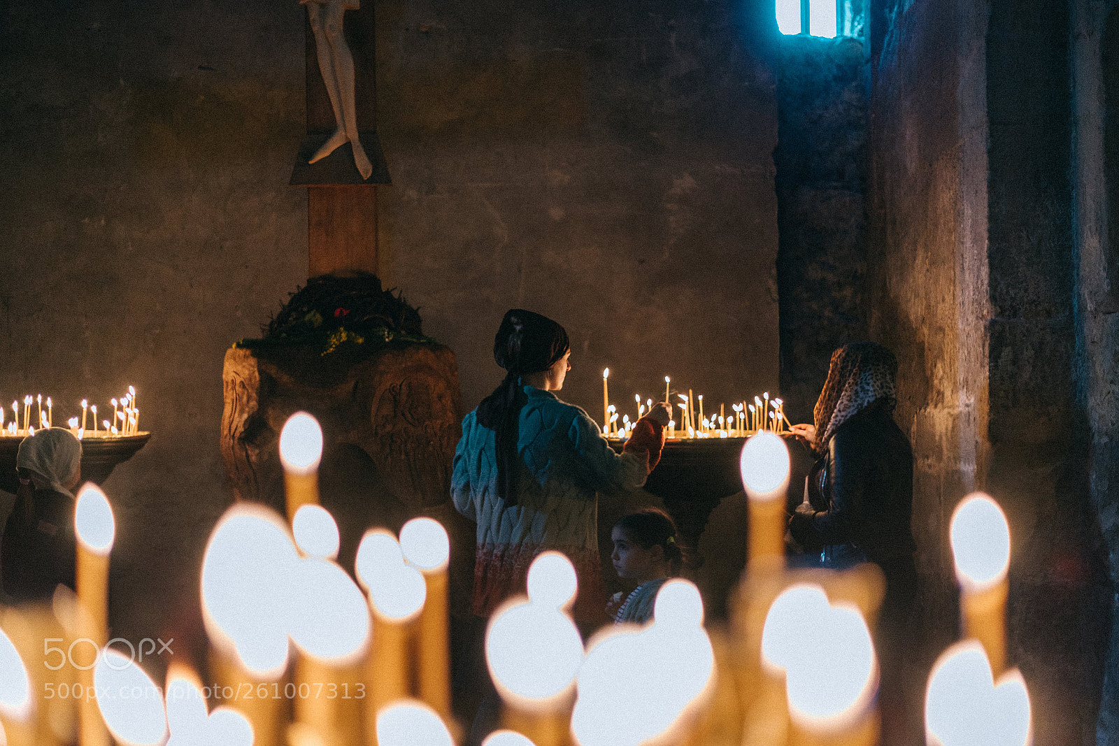 Canon EOS 5D Mark IV sample photo. Inside the svetitskhoveli cathedral photography