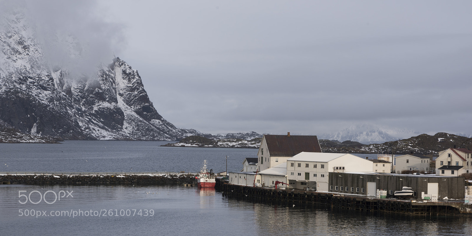 Nikon D810 sample photo. Buildings at waterfront, henningsvaer photography