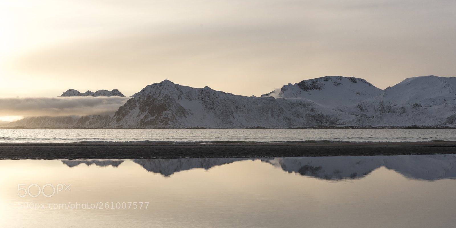 Nikon D810 sample photo. Reflection of mountain in photography