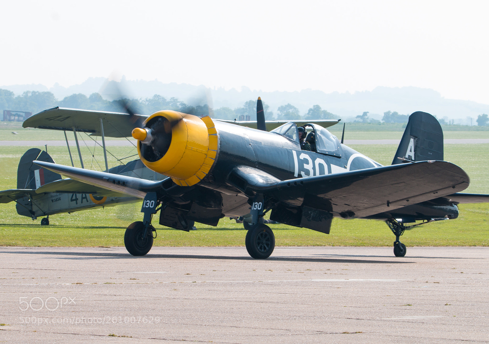 Canon EOS 70D sample photo. Goodyear fg-1d corsair, taxiing photography