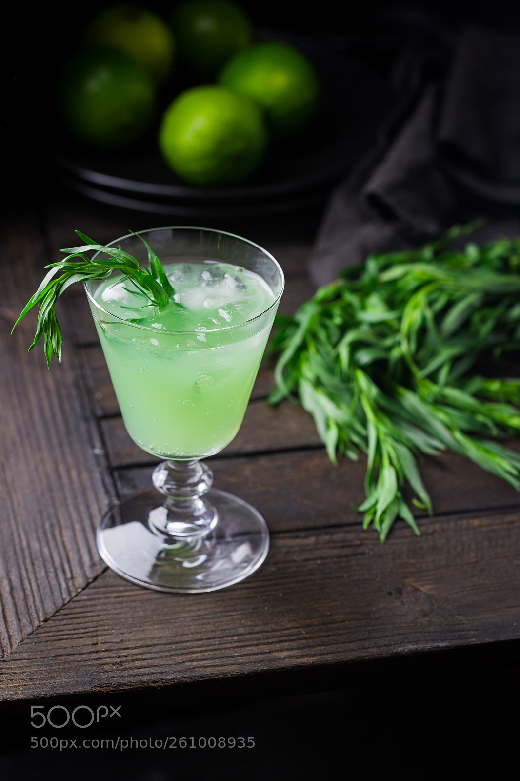 Canon EOS 6D sample photo. Bright green lemonade photography