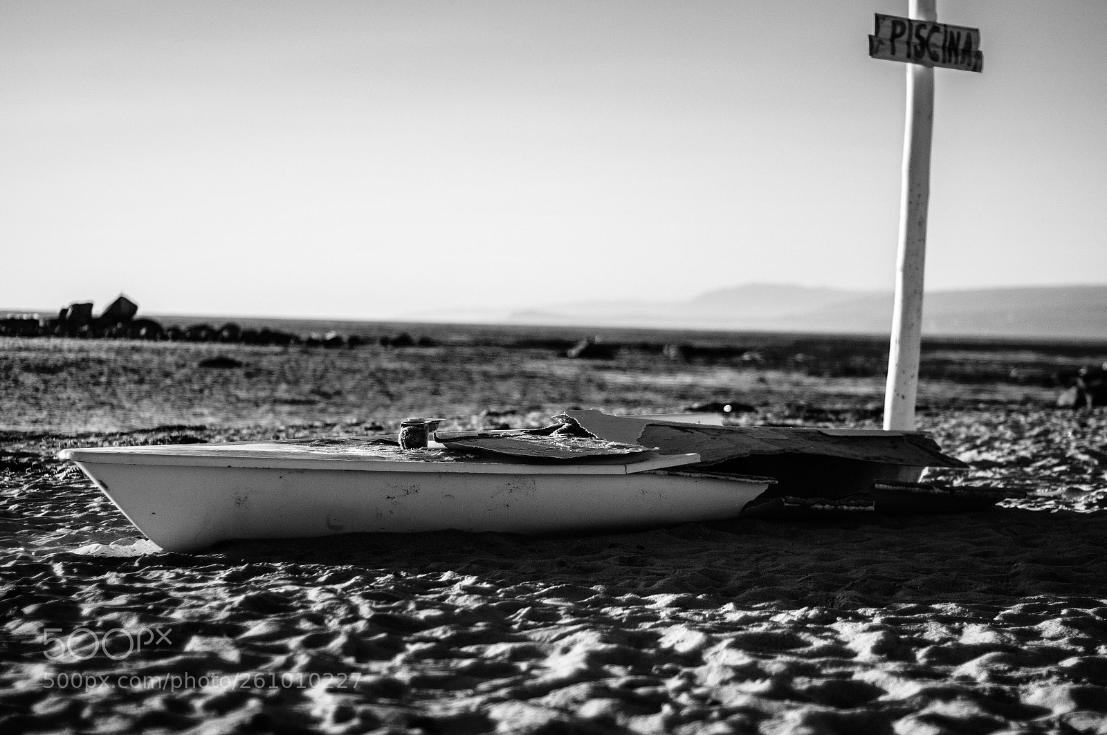 Nikon D300 sample photo. Boat wreck photography