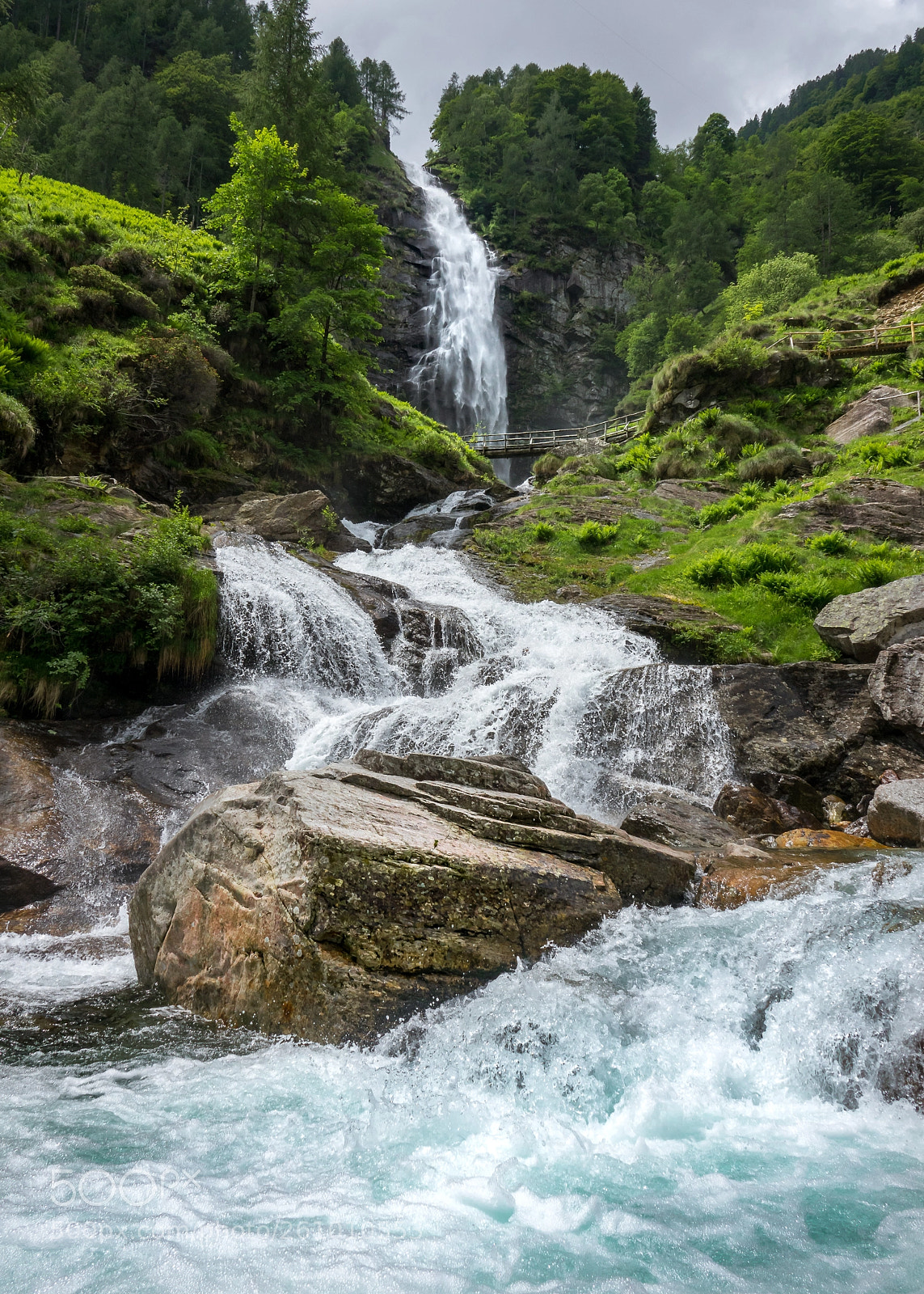 Sony Cyber-shot DSC-RX10 III sample photo. Cascata la froda photography