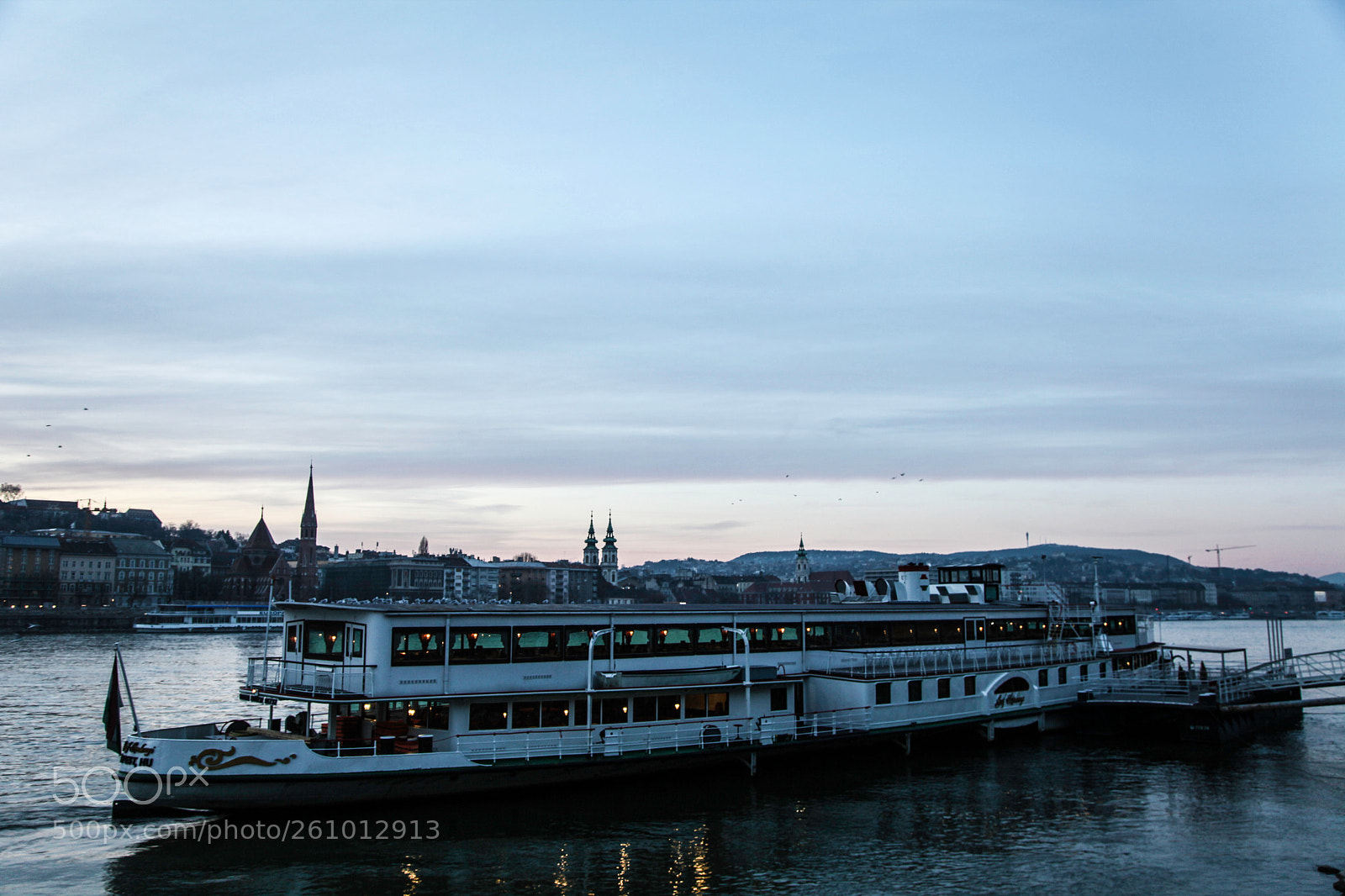 Canon EOS 5D Mark II sample photo. Img photography