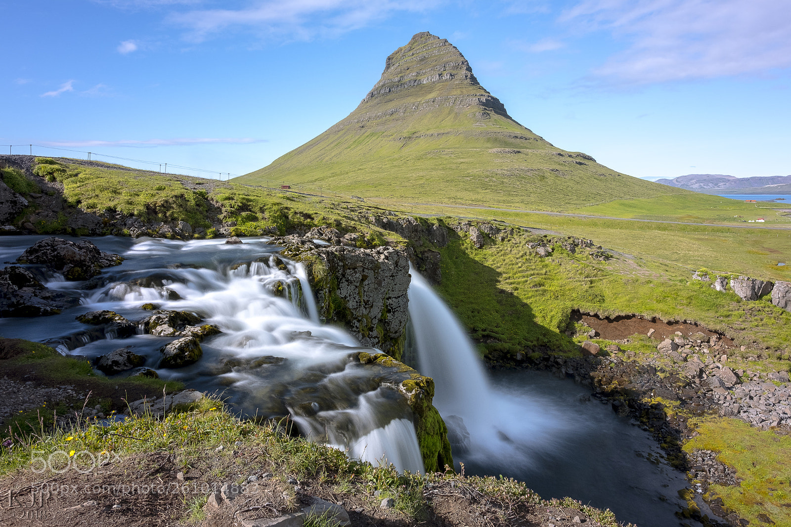 Fujifilm X-T2 sample photo. Kirkjufell & kirkjufellsfoss photography