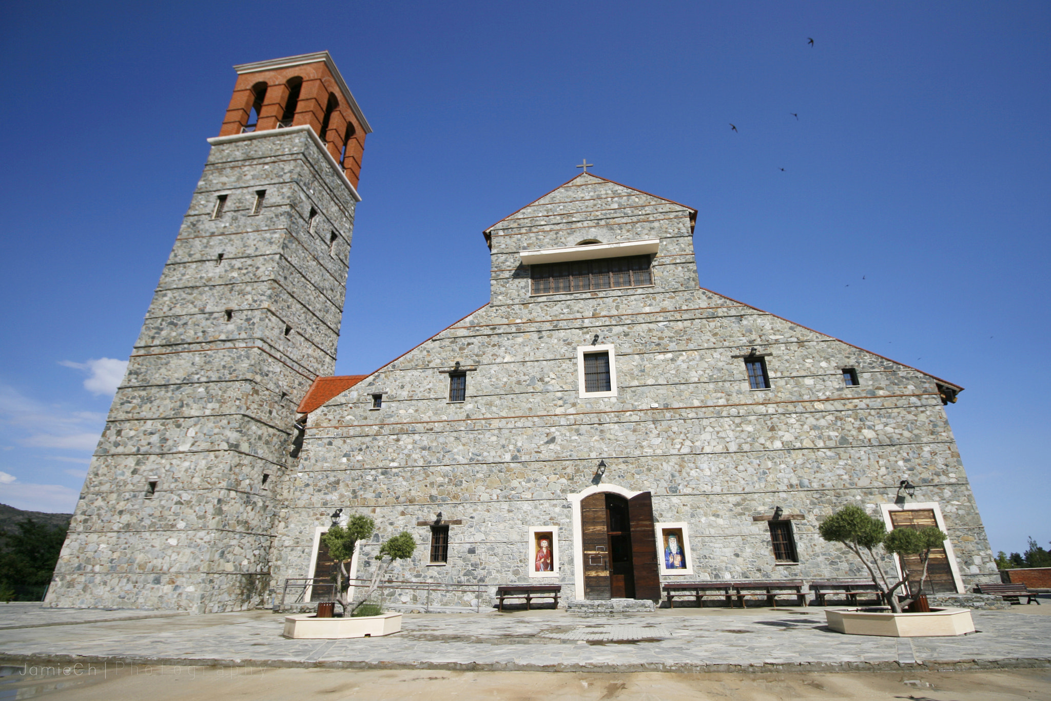 Canon EOS 400D (EOS Digital Rebel XTi / EOS Kiss Digital X) sample photo. Saint arsenios church, kyperounda, cyprus photography