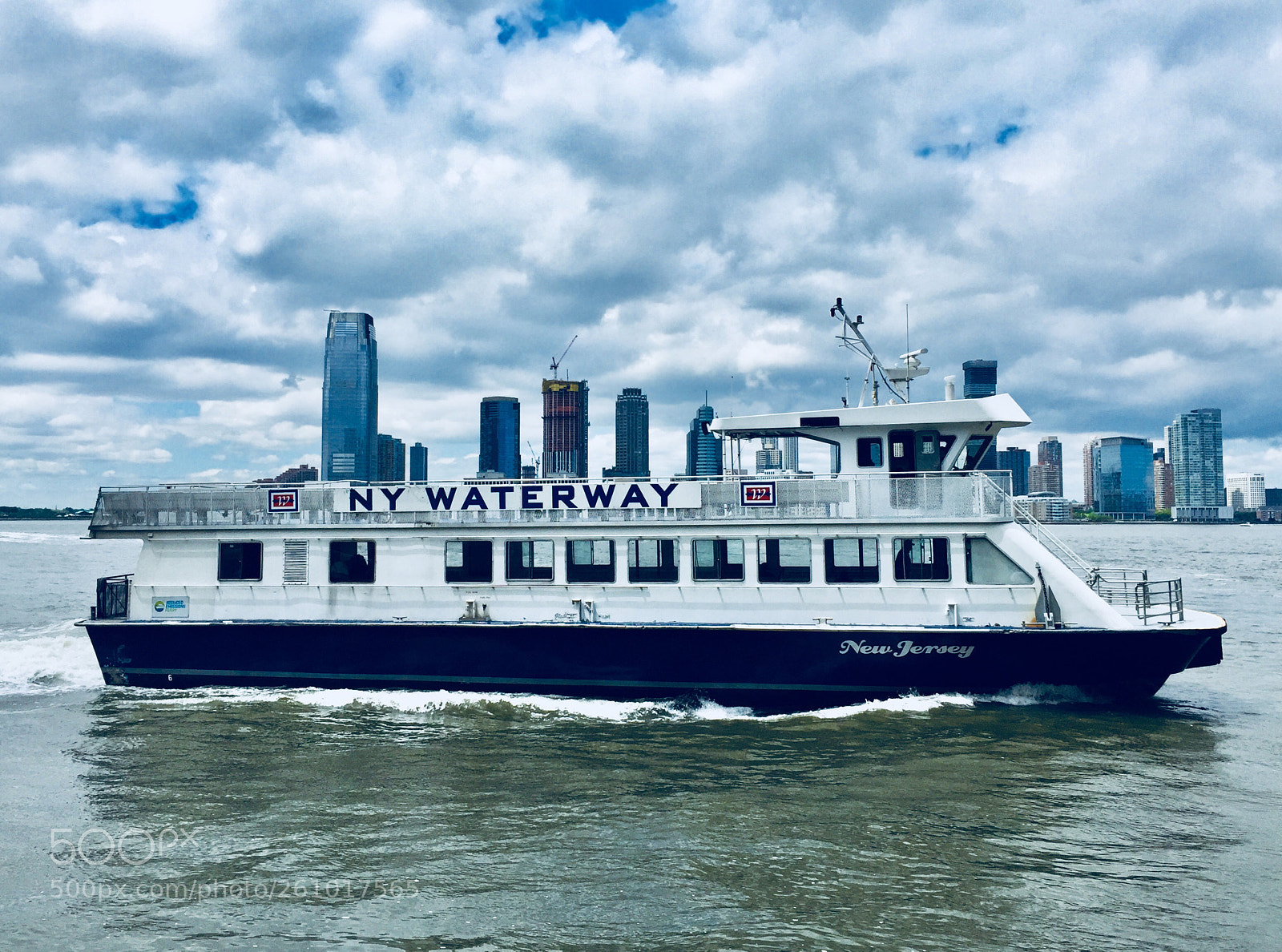 Apple iPhone 6 Plus sample photo. New york waterway photography