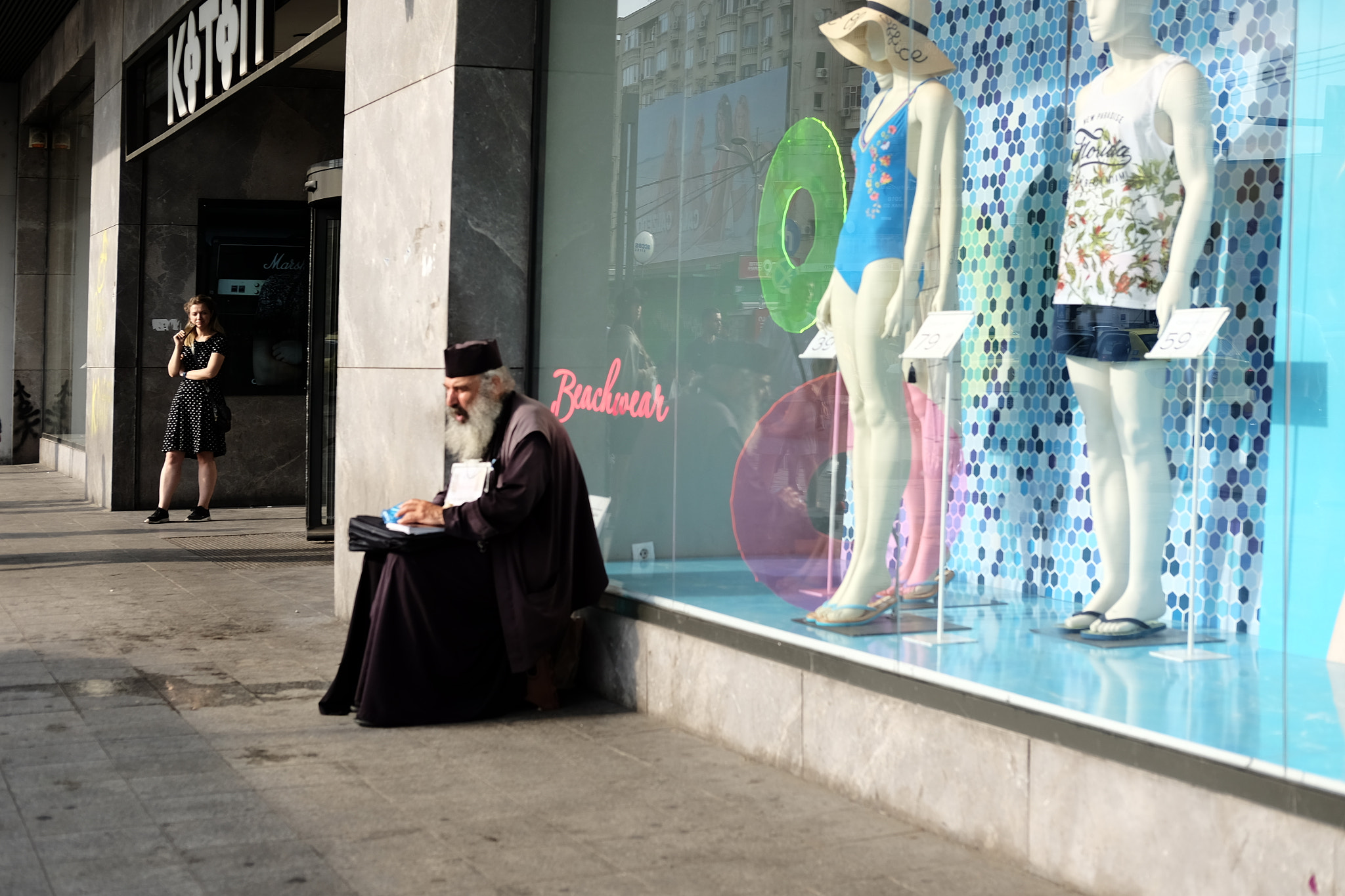 Fujifilm X-E2 sample photo. Beachwear photography